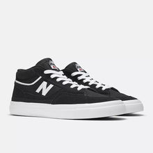 New Balance Numeric Franky Villani 417 Skateboard Shoes - Black / White