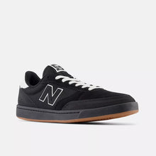 New Balance Numeric 440 Skateboard Shoes - Black / White